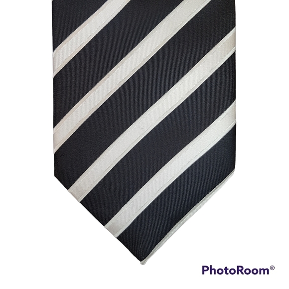 Serica Silk Tie - Picture 2 of 7